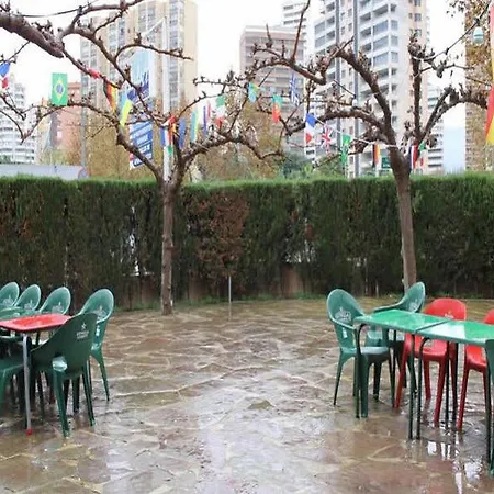 阿尔法公寓酒店
